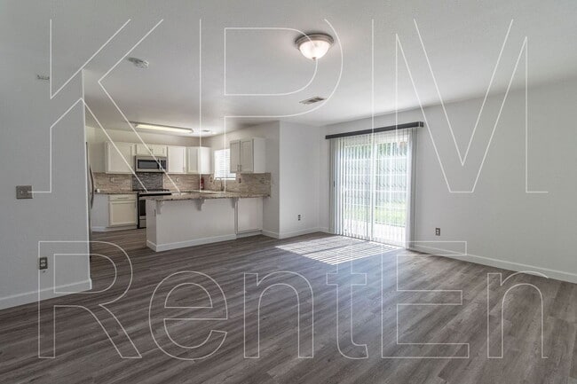 Building Photo - 3937 Kimball Ln