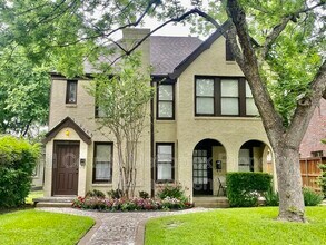 Building Photo - 6355 Velasco Ave