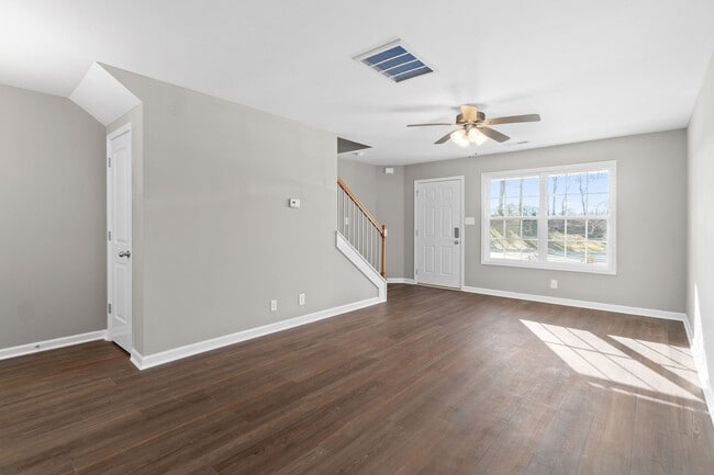 Building Photo - 955 Big Sky Dr