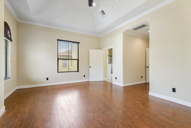 Building Photo - 3034 Orchard Ct