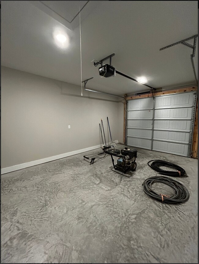 Building Photo - BRAND NEW Charming 2 Bed, 2 Bath, 1 Car Ga...