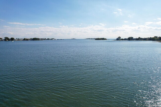 Building Photo - 50 Shorefront Park