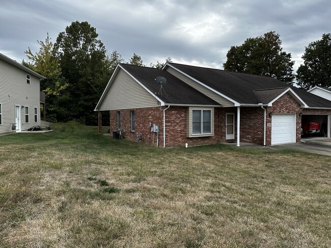 Building Photo - 2629 Travelers Way