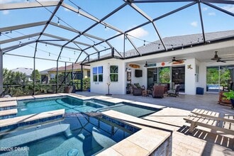 Building Photo - 504 Coral Reef Way