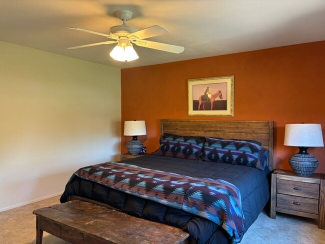 Building Photo - 421 Leisure World