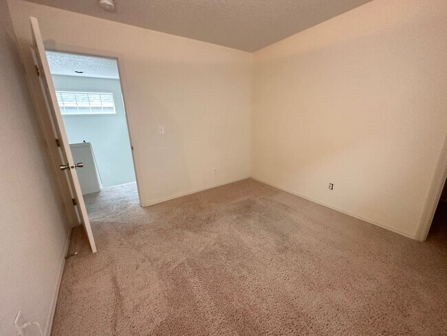 Building Photo - 6423 NW Shelsam Terrace
