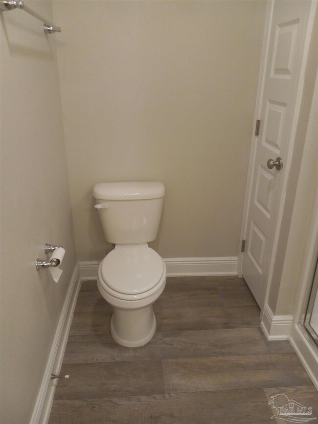 Building Photo - 6077 Royal Port Ct