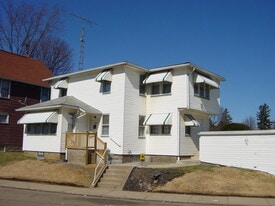 Building Photo - 803 19th St NW