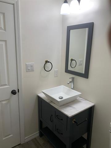 Building Photo - 3449 Oak Creek Cir