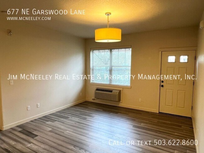 Building Photo - 677 NE Garswood Ln
