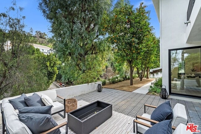 Building Photo - 4545 Balboa Ave