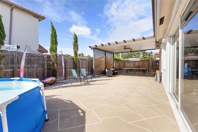 Building Photo - 8218 SW 163rd Pl