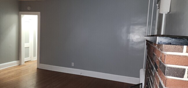 Livingroom - 295 S Allen St