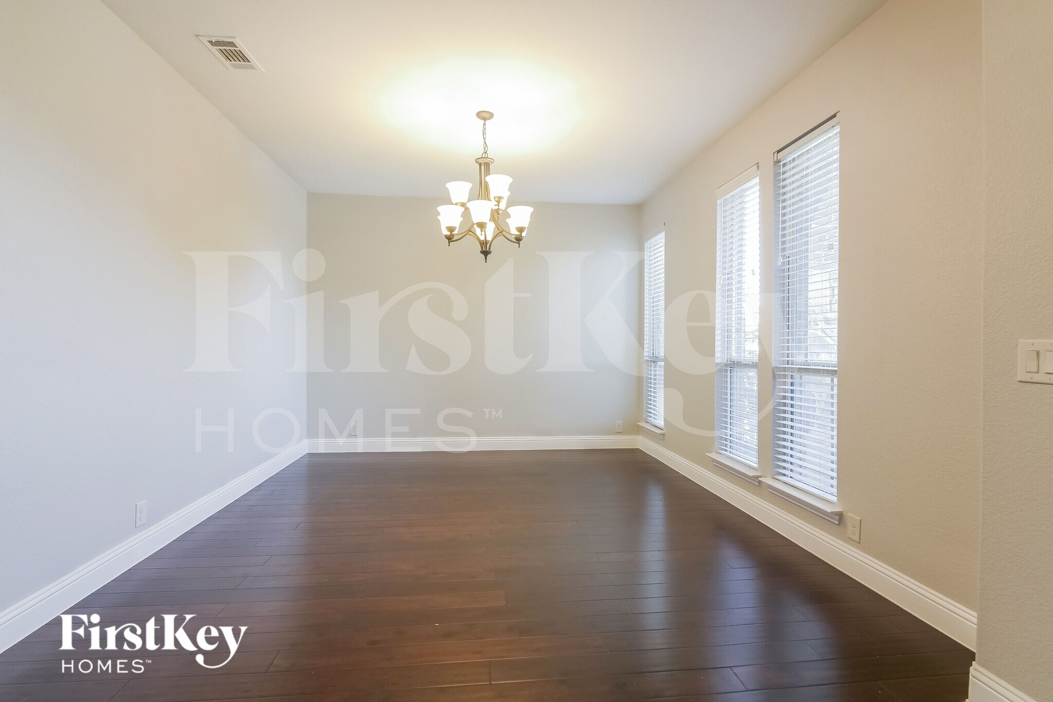 Building Photo - 1301 Lucetta Ct