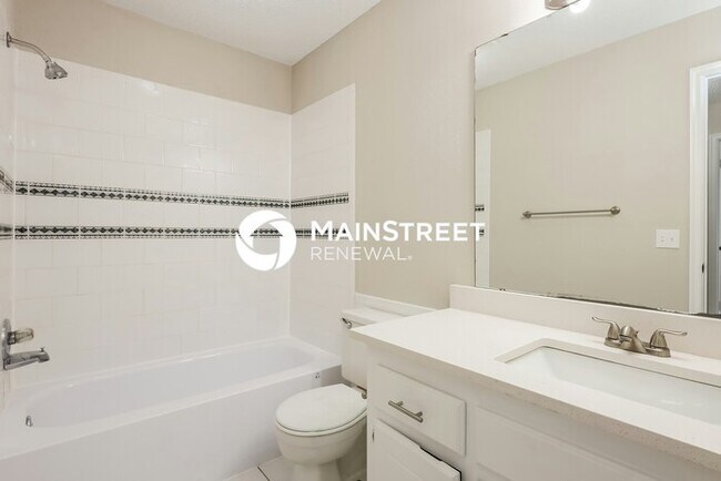 Building Photo - 3 Bedroom Pet-Friendly Home in OKLAHOMA CITY, OK with Main Street Renewal