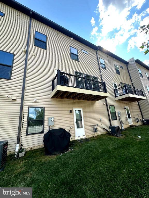 Building Photo - 4726 Towne Park Rd