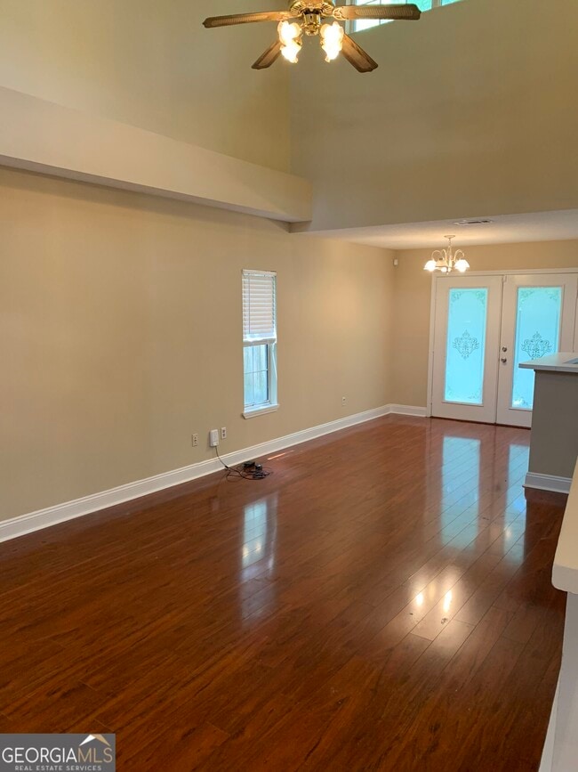 Building Photo - 105 Cherry Tree Ct