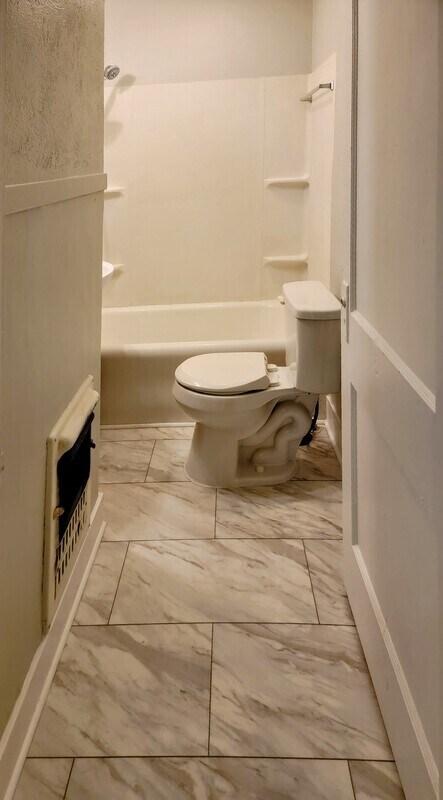 Building Photo - 2530 NW 11th St