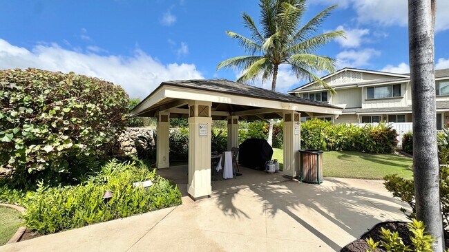 Building Photo - 92-1516-1516 Aliinui Dr