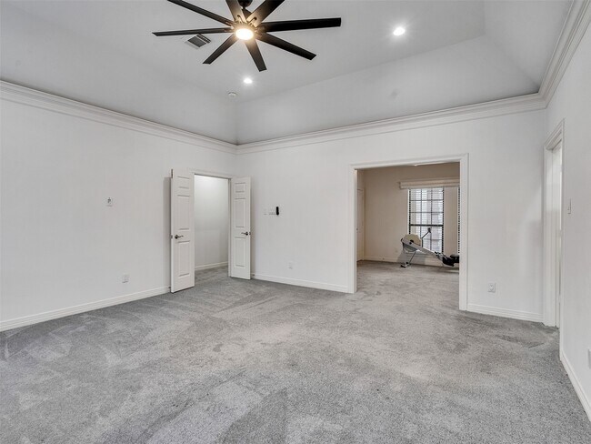 Building Photo - 2525 Nantucket Dr