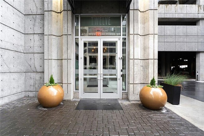 Building Photo - 400 W Peachtree St NW