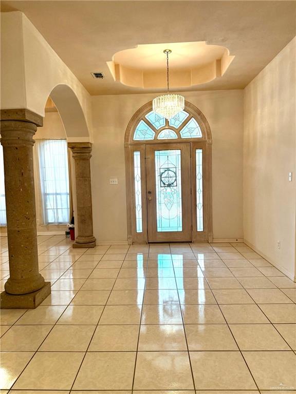 Building Photo - 3904 San Rodrigo