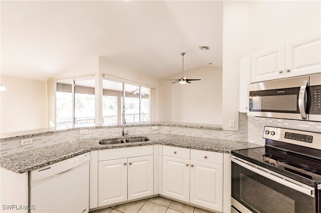 Building Photo - 1156 SW 44th Terrace