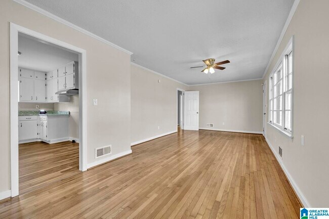 Building Photo - 101 23rd Terrace NW