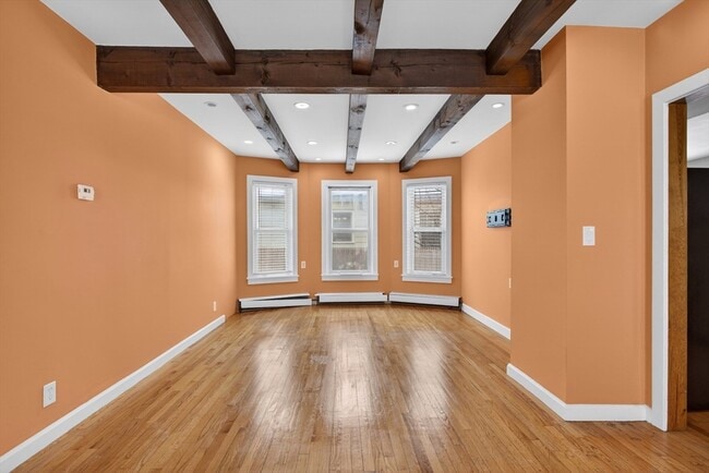 Building Photo - 49 Springvale Ave