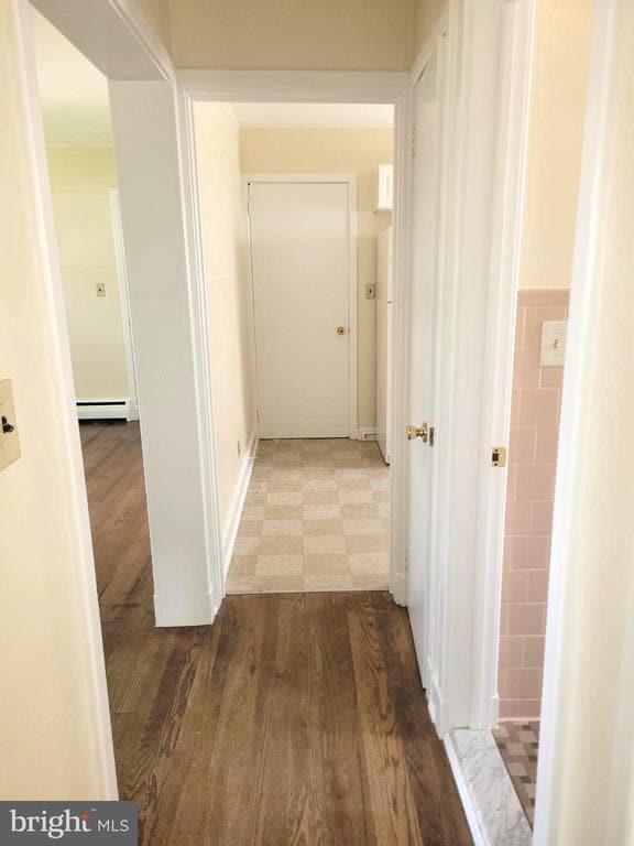 Primary Photo - 2747 Cedarhurst Rd
