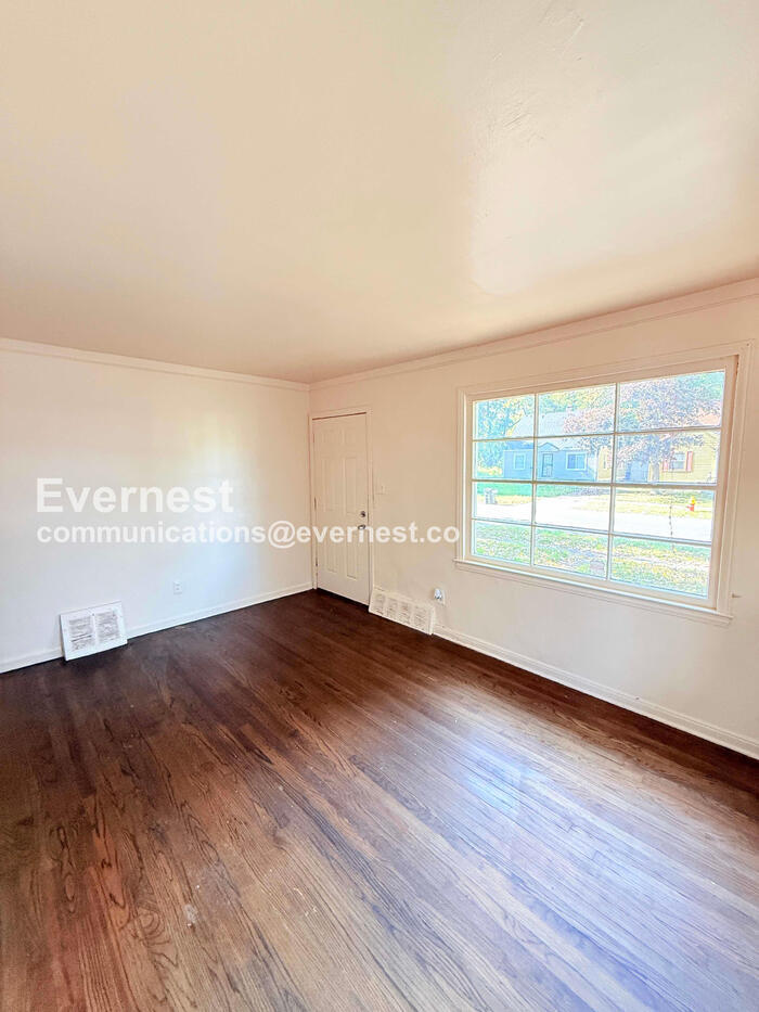 Building Photo - 16720 Rockdale St