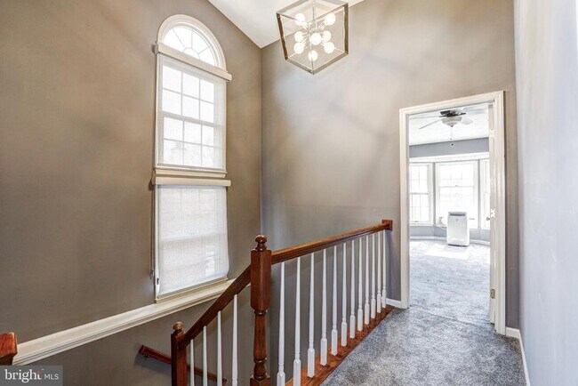 Building Photo - 2733 Quarry Heights Way