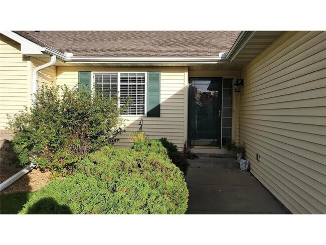 Building Photo - 2341 Ponds Way