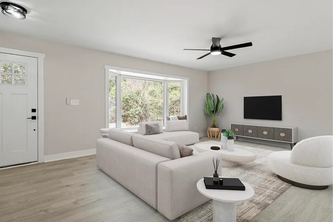 Building Photo - Build Equity While Leasing - Lease and Own...