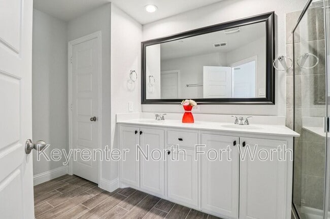 Building Photo - 6000 Bursey Rd