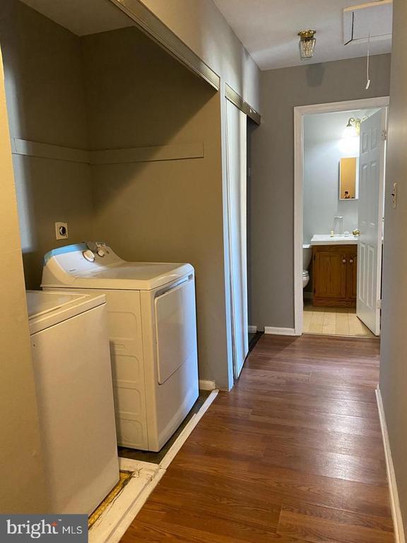 Building Photo - 14 Berkshire Rd