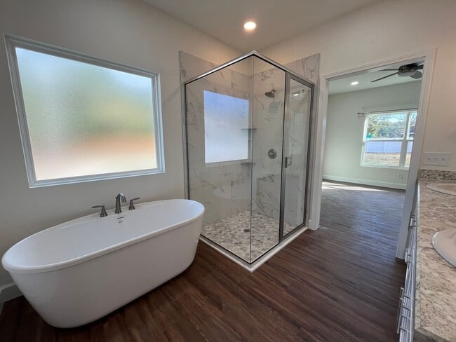 Building Photo - Brand New Construction- New 3 Bedroom, 2 Bath home in Lake City