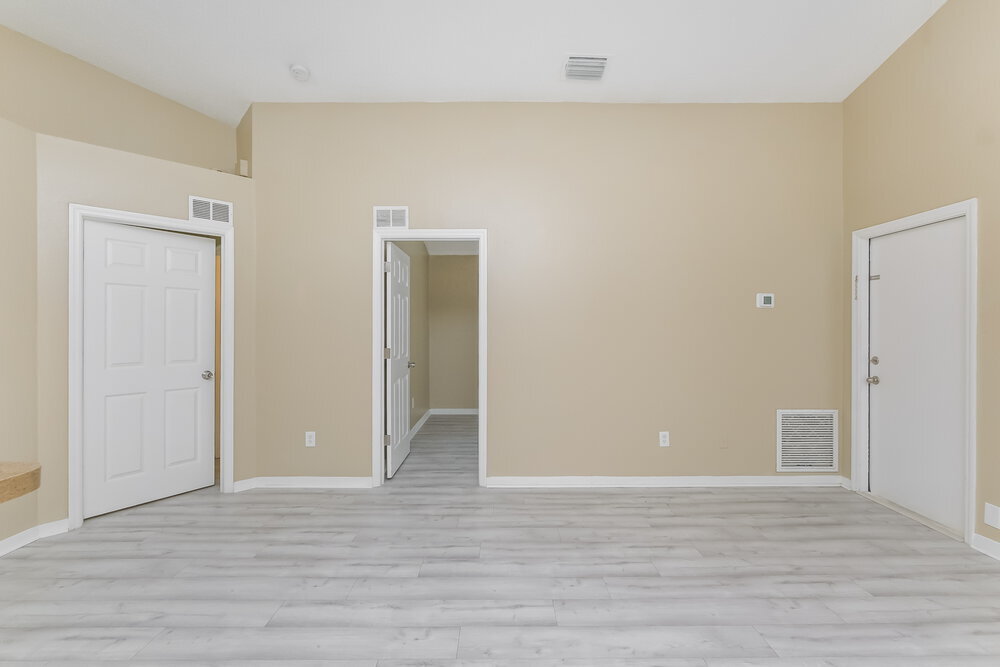 Building Photo - 6719 Summer Cove Dr