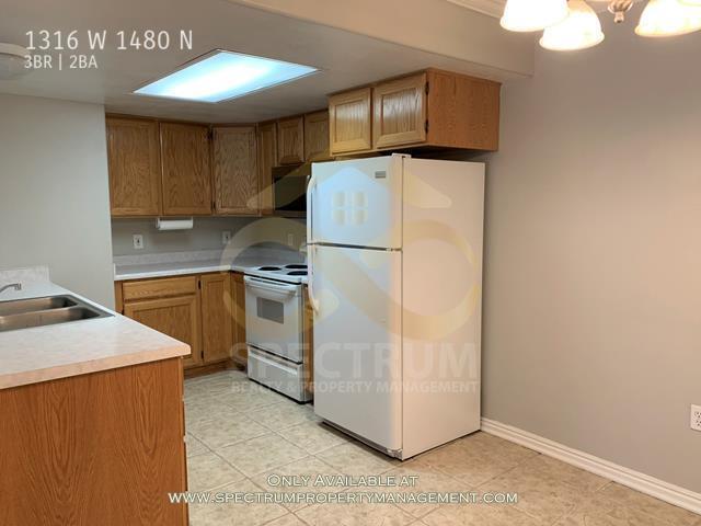 Building Photo - No Deposit Option! 3 Bd/2 Ba Condo for Ren...