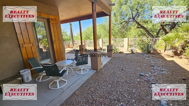 Building Photo - Sabino Springs - 2 bedroom, 2 bathrooms ho...