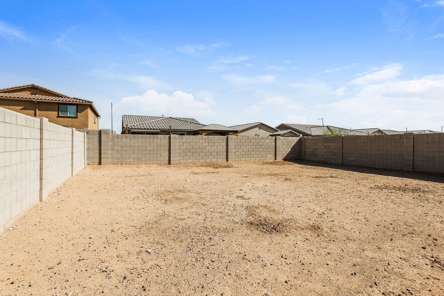 Building Photo - 25832 W Samantha Way