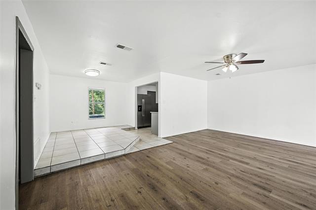 Building Photo - 124 Vandenburg Dr