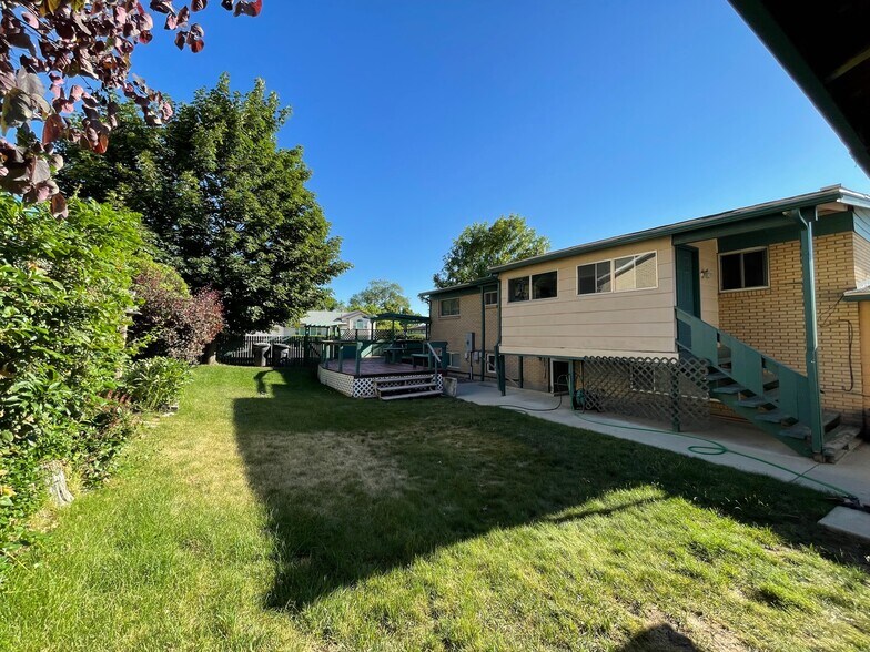 Building Photo - 2636 N 700 E