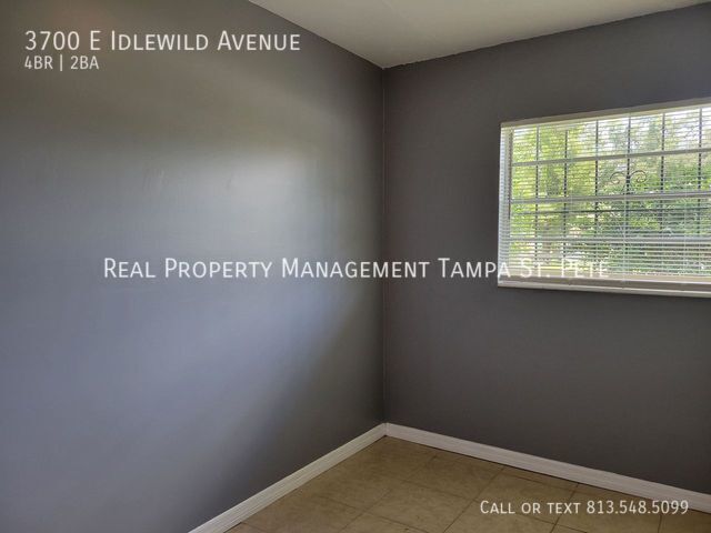 Building Photo - ***AVAILABLE FOR IMMEDIATE MOVE IN***