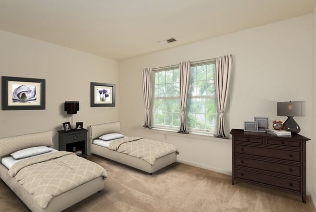 Building Photo - Vail Manor - 55+