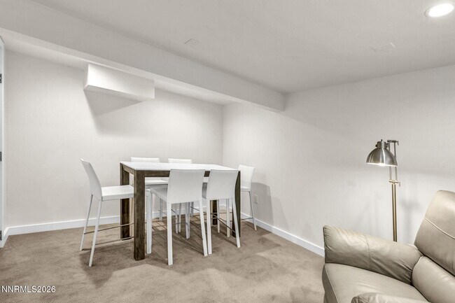 Building Photo - 574 Reno Ave