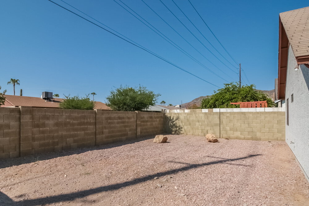 Building Photo - 4125 E La Puente Ave