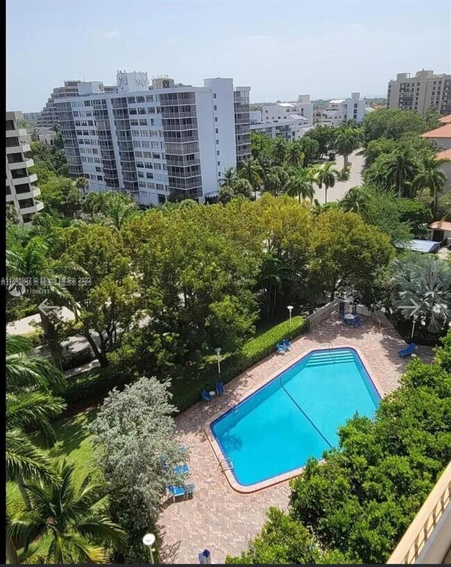 Building Photo - 150 Ocean Ln Dr