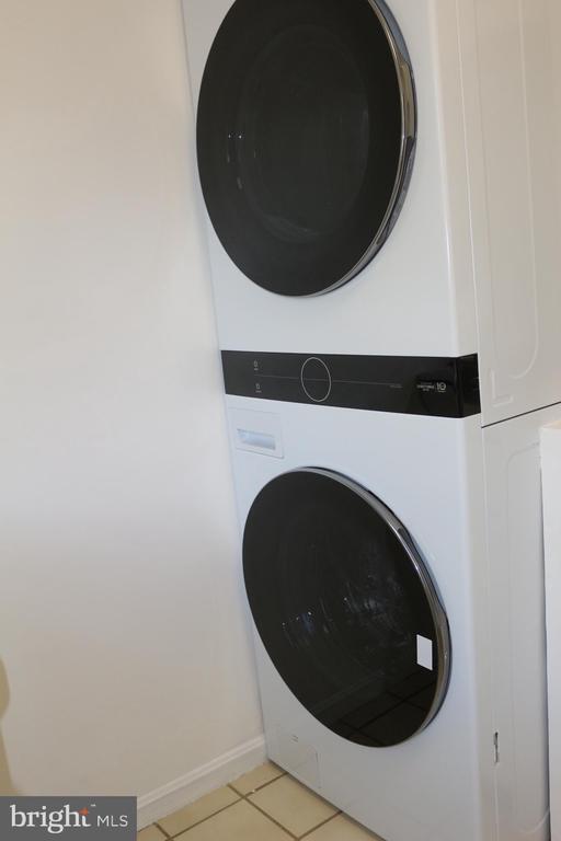 Building Photo - 14357 St Germain Dr