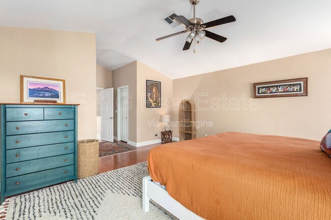 Building Photo - 1836 N Stapley Dr